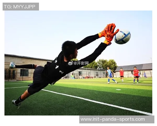 追逐梦想的绿茵场上每一次拼搏都在书写传奇人生的励志足球故事